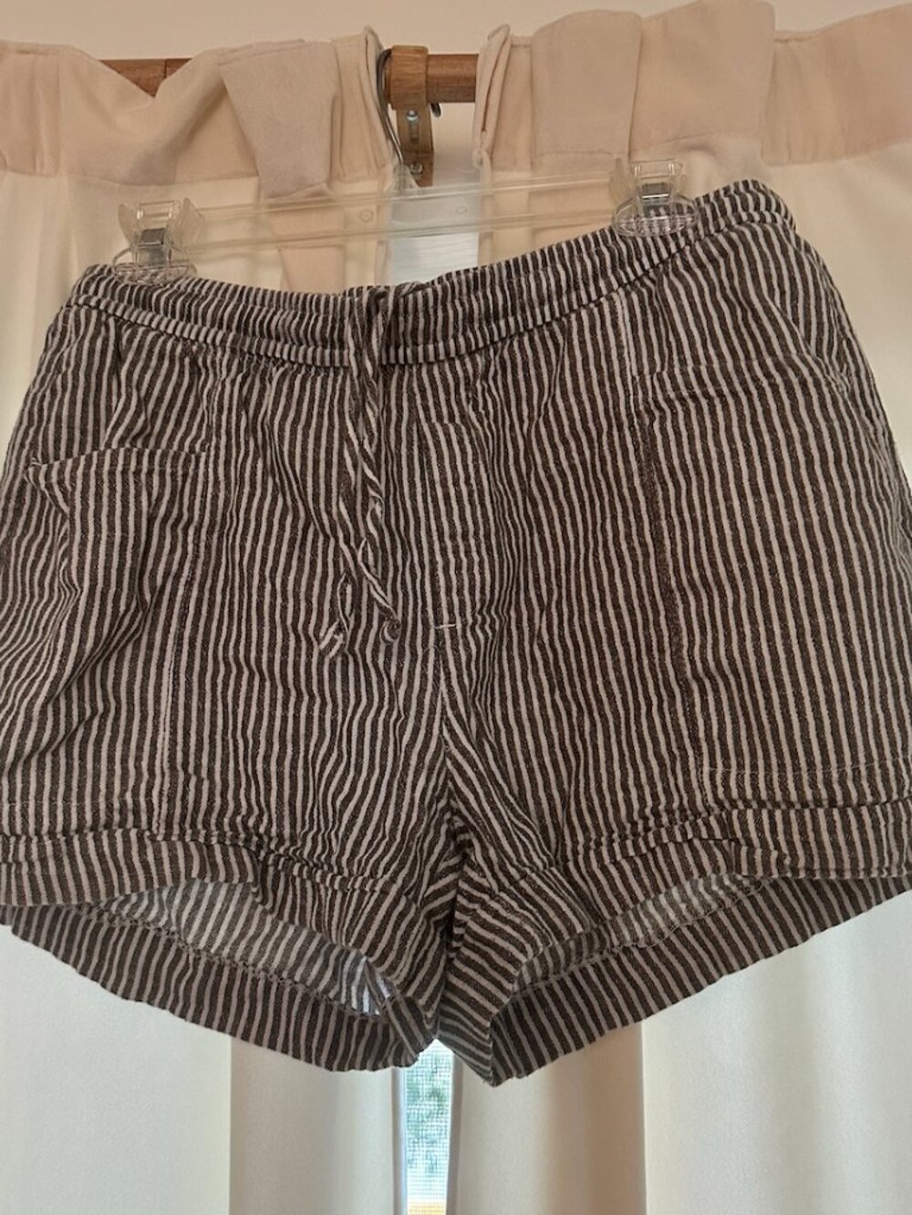 Old Navy Linen Shorts